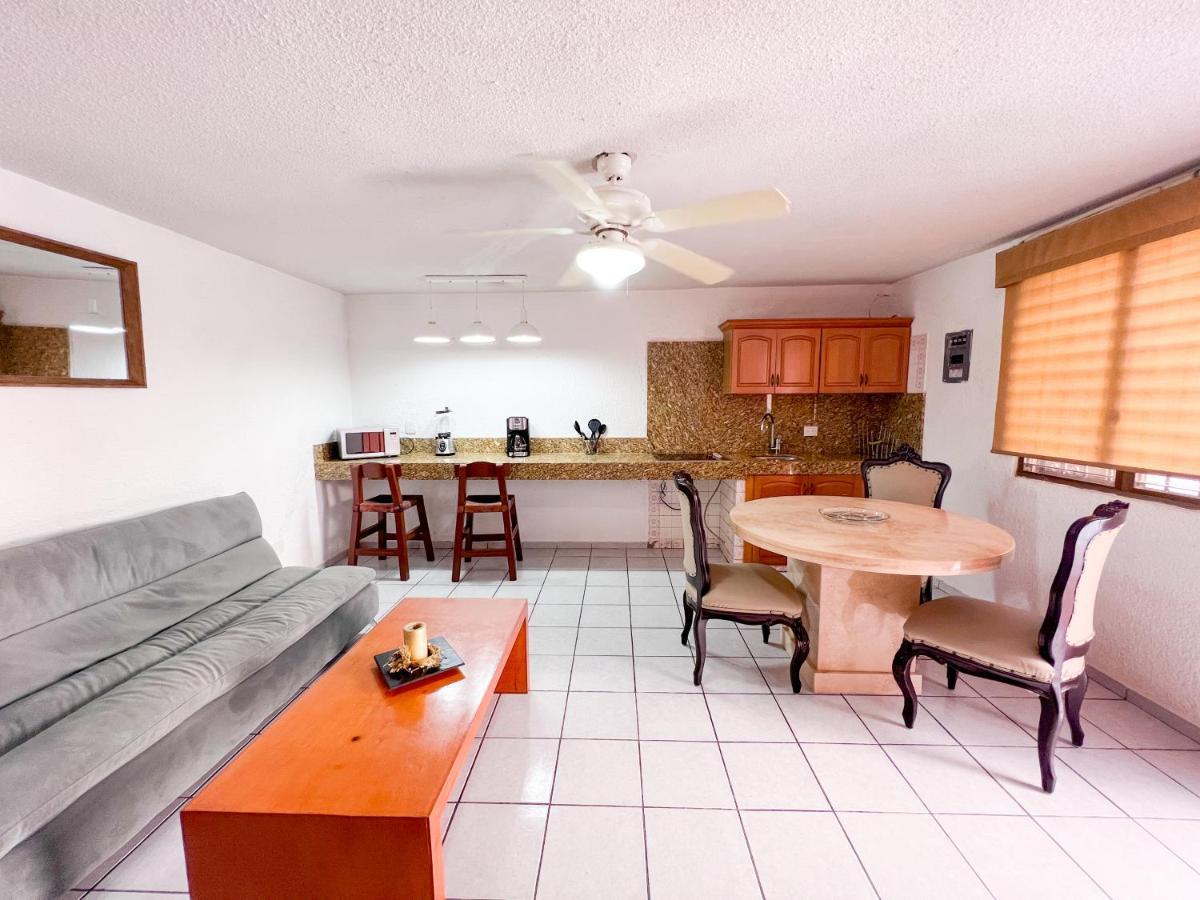 Loft Sabalo - Pet Friendly Aparthotel Mazatlan Bagian luar foto
